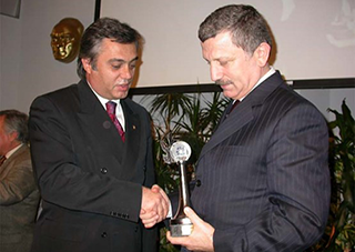 15094912745090.png 8-2003年環(huán)境獎(jiǎng).png